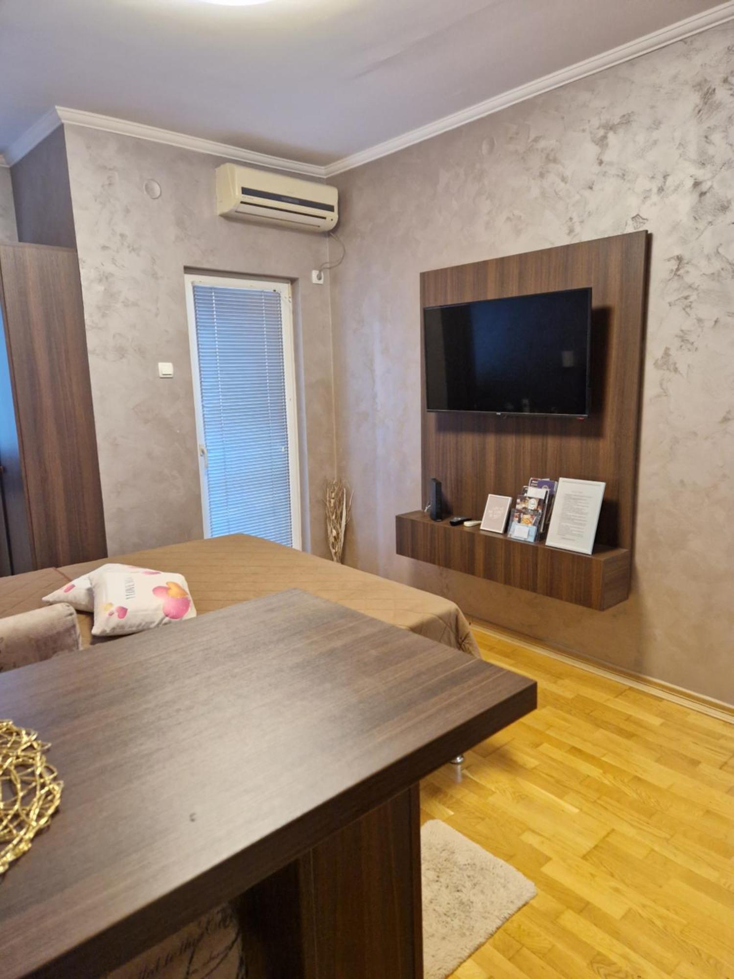 סובוטיקה Apartman Studio Diamond מראה חיצוני תמונה