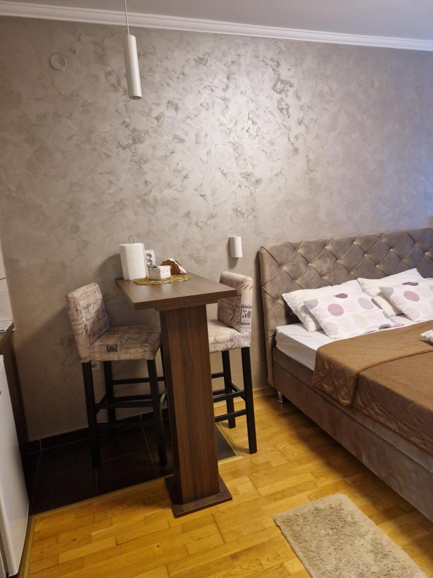 סובוטיקה Apartman Studio Diamond מראה חיצוני תמונה