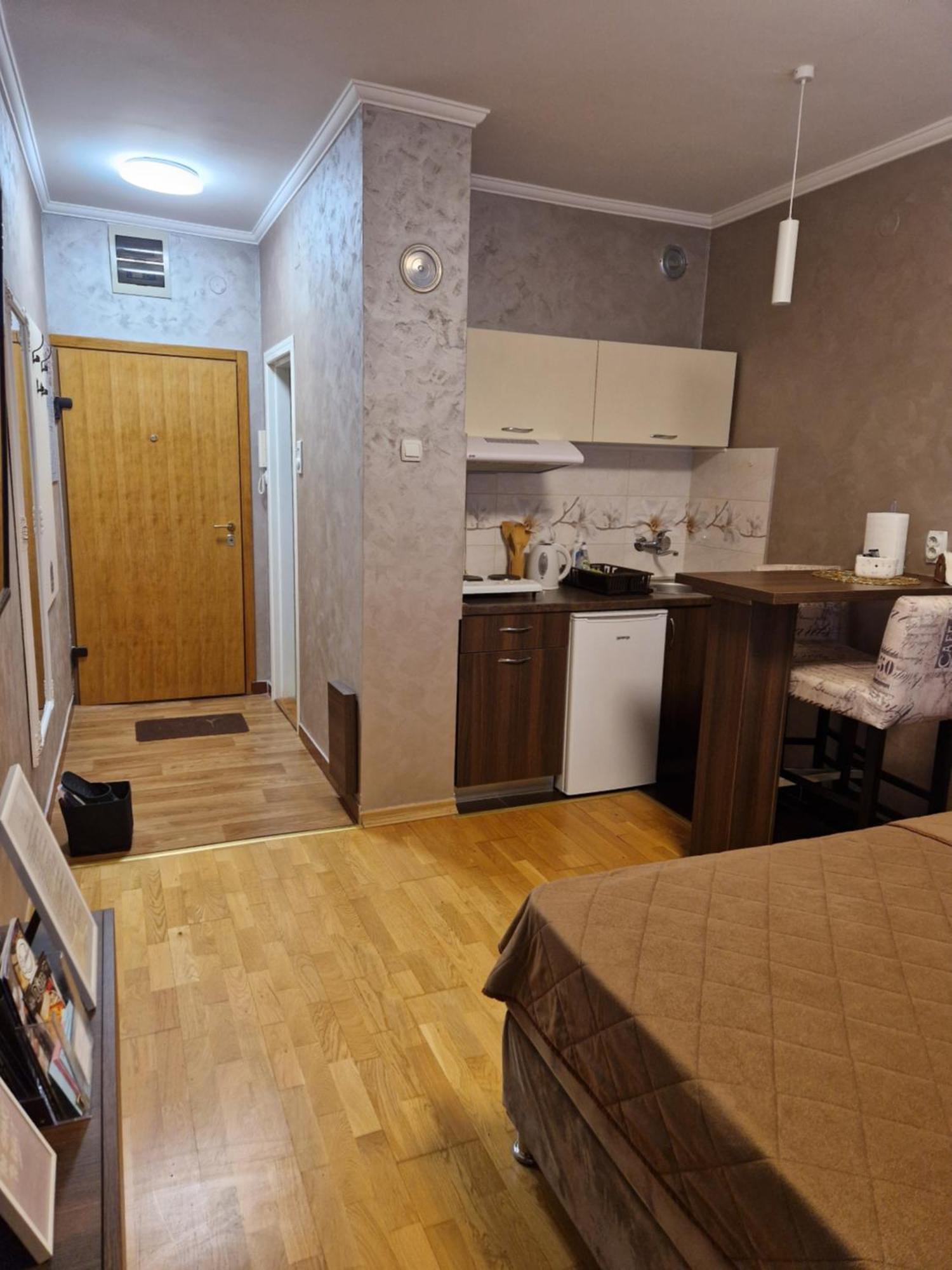 סובוטיקה Apartman Studio Diamond מראה חיצוני תמונה